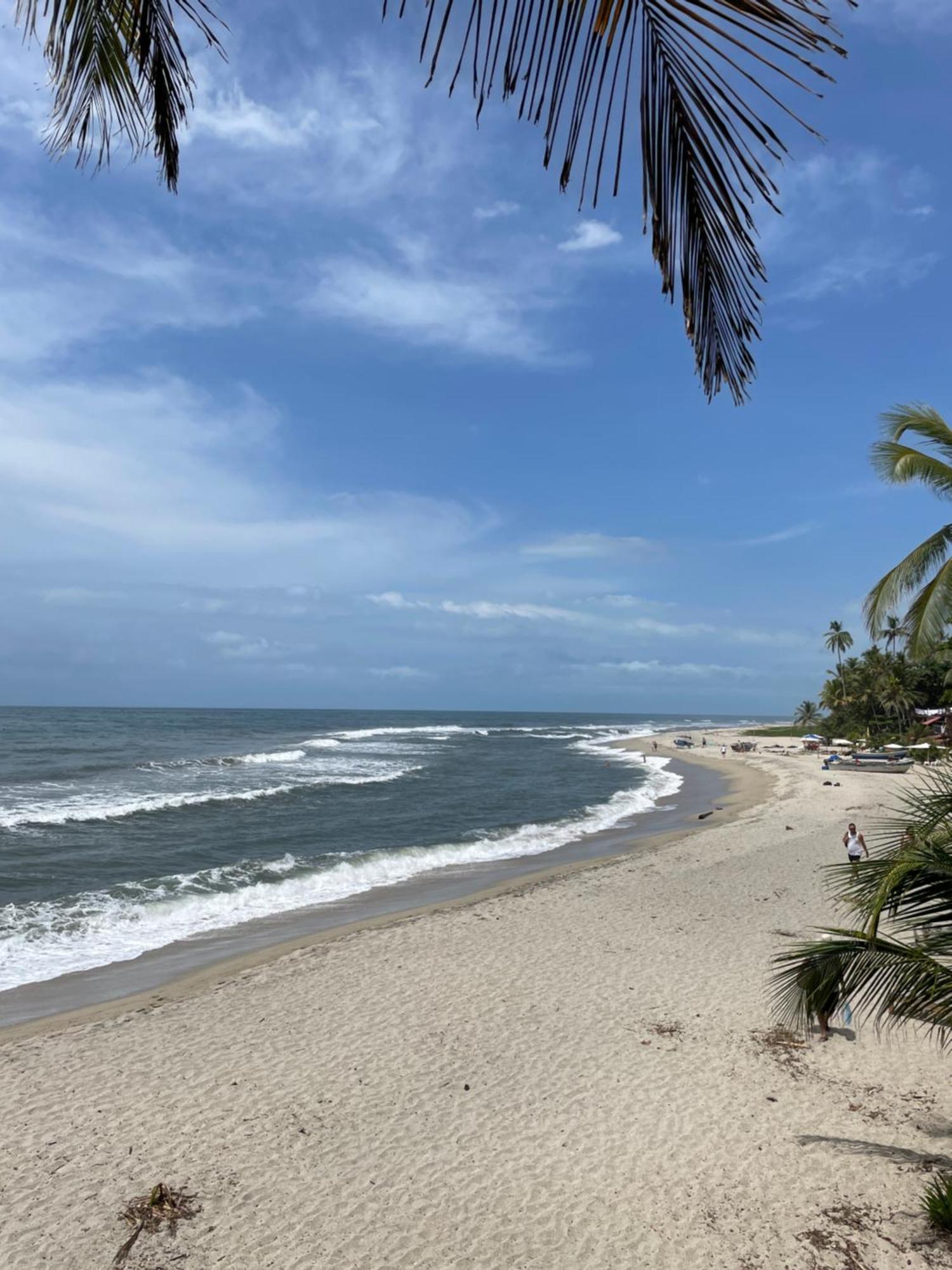 Velero Relax Hostal Guachaca